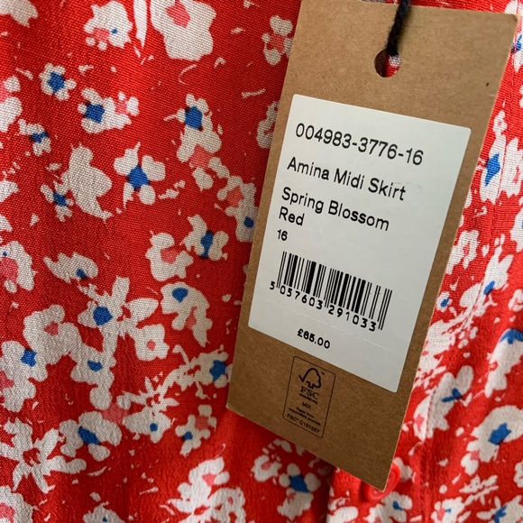 HUSH red floral skirt , size 16 NWT - Picture 3 of 7